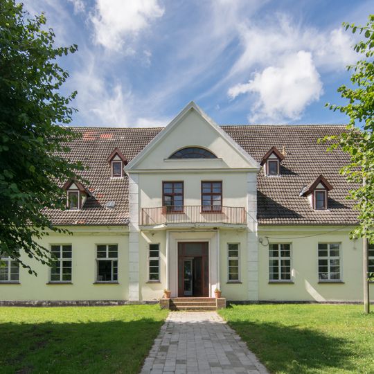 Gutshaus u. Waschhaus