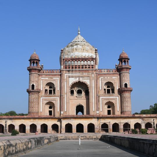 Tomb of Safdar Jang