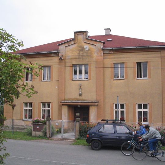 Evangelická fara v Semonicích