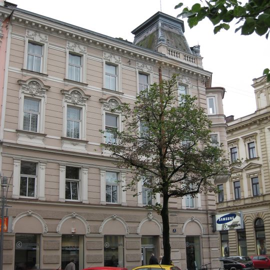 Wohn- und Geschäftshaus