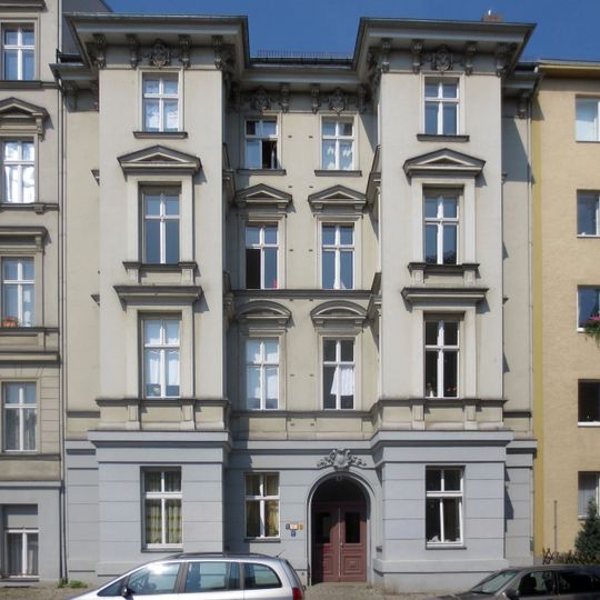 Mietshaus An der Apostelkirche 6