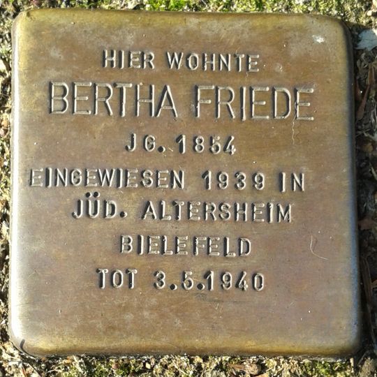 Stolperstein en memoria de Bertha Friede