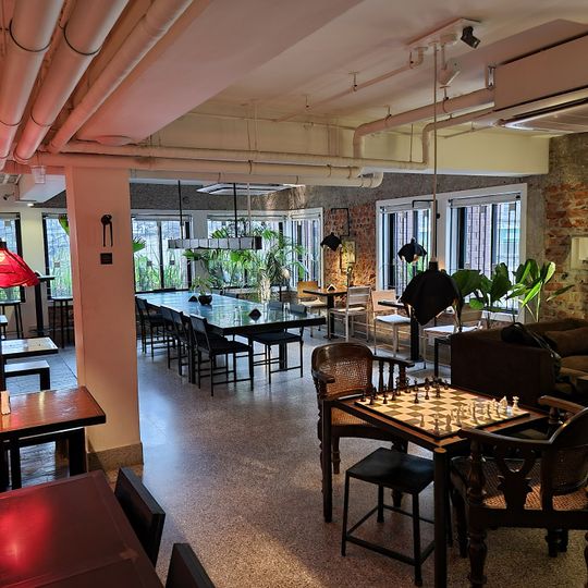 Cafe Mango