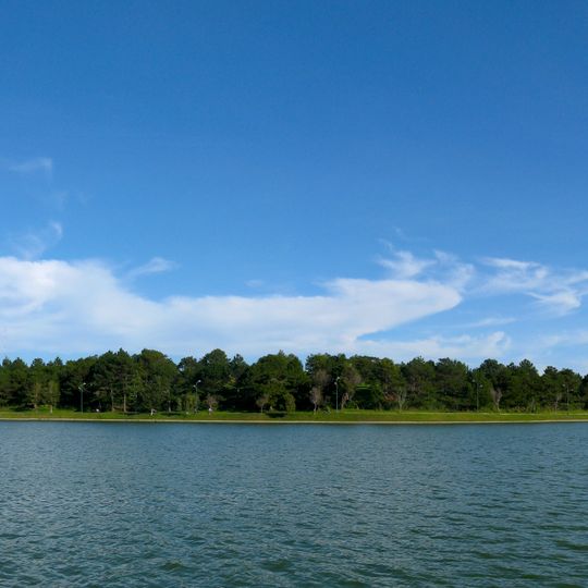 Xuan Huong Lake