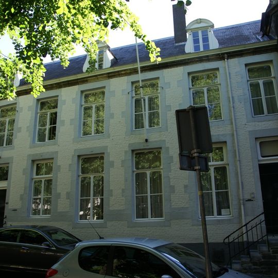 Onze Lieve Vrouweplein 8, Maastricht