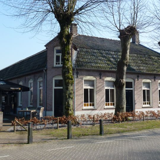 Dorpsplein 4, Riethoven
