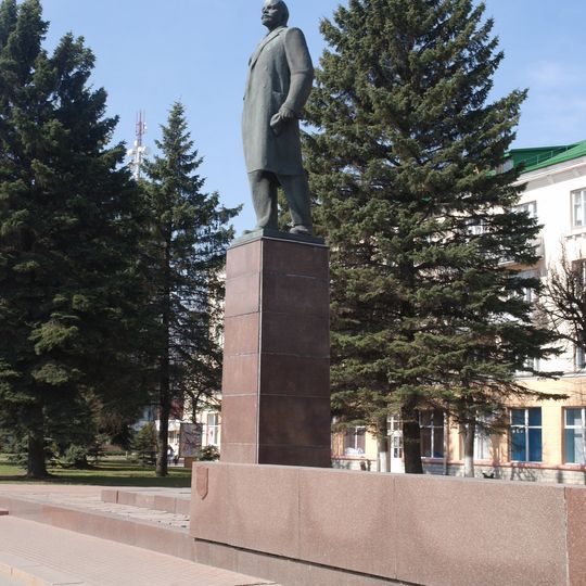 Statue of Lenin in Baranavičy