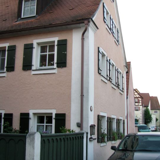 Hauptstraße 20