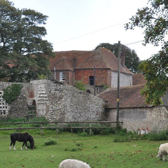 Ruins Of Dovecote North West Of Court House Farm
