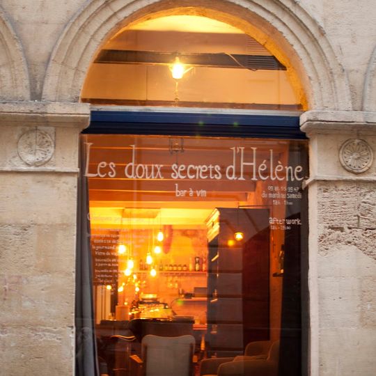 Les doux secrets d'Hélène