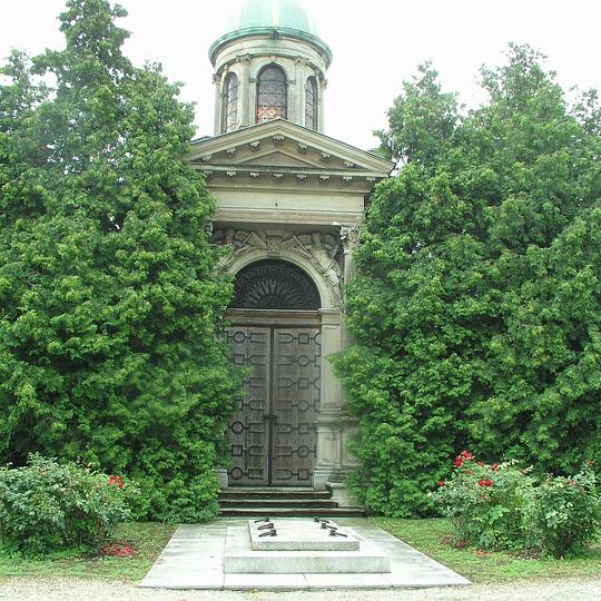 Grabdenkmal/Epitaph, Dreher-Mausoleum