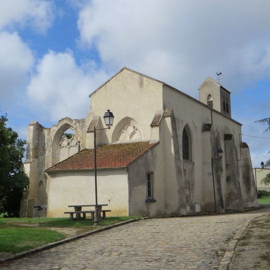 Église Saint-Médard de Bussières