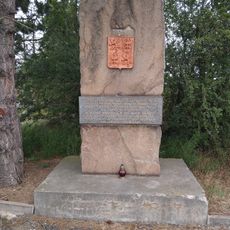 Partyzánský pomník u dálnice