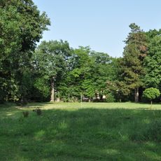 Park z aleją dojazdową