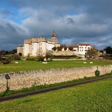 Château-prieuré de Pommiers