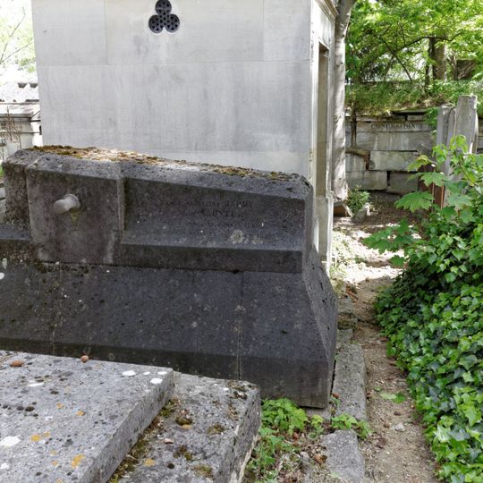 Grave of Sauveur