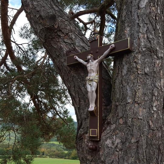 Křížek na vyhlídce U křížku severně od Křešína