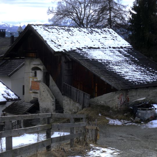 Kornkasten und Kapelle beim Oberleitner