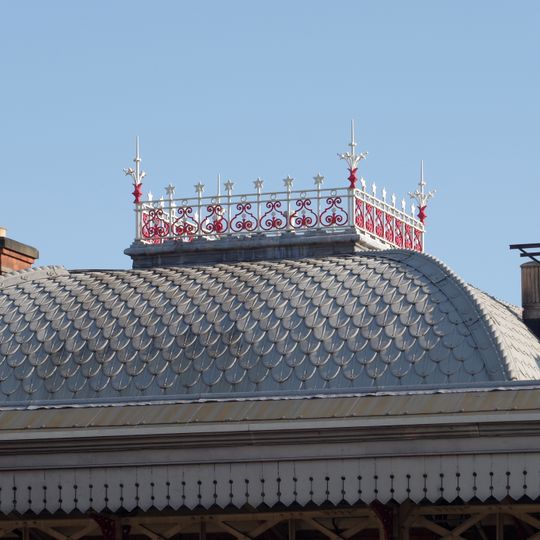 Slough Station Booking Hall, Booking Office And Travel Centre
