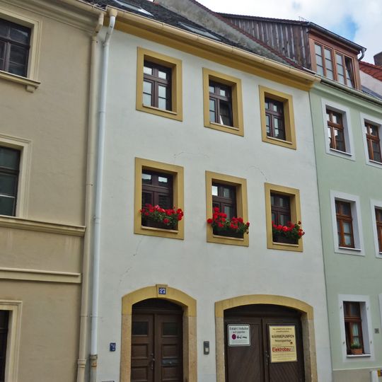 Wohnhaus in geschlossener Bebauung Steinweg 27
