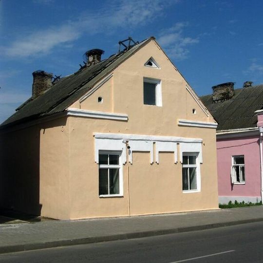 Karla Marksa Street 13, Iŭje