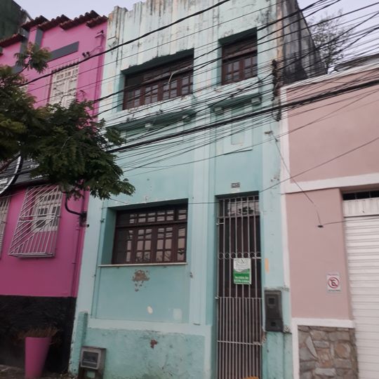 Imóvel à Avenida Dois de Julho, Nº 1027