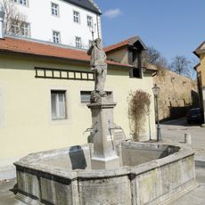 Brunnen