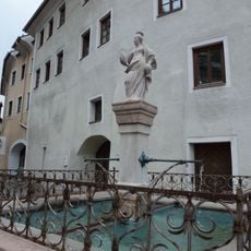 Elisabethbrunnen, Hallein