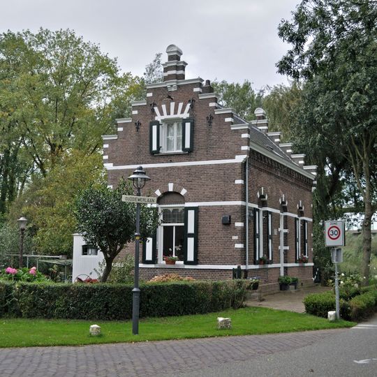 Voormalig veerhuis