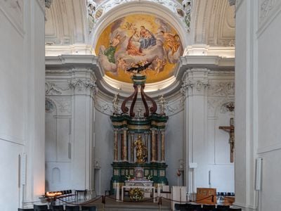 Interior 2