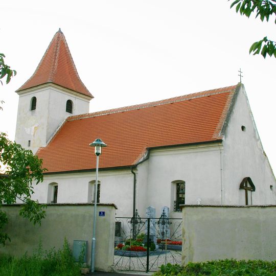 Kath. Filialkirche hl. Matthäus und Friedhof