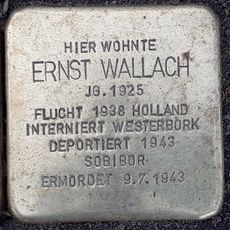 Stolperstein dedicated to Ernst Wallach