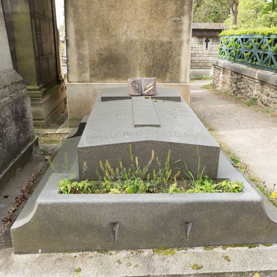 Grave of Lecreux