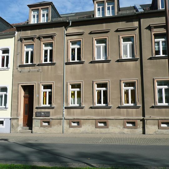 Wohnhaus in geschlossener Bebauung Alte Poststraße 35