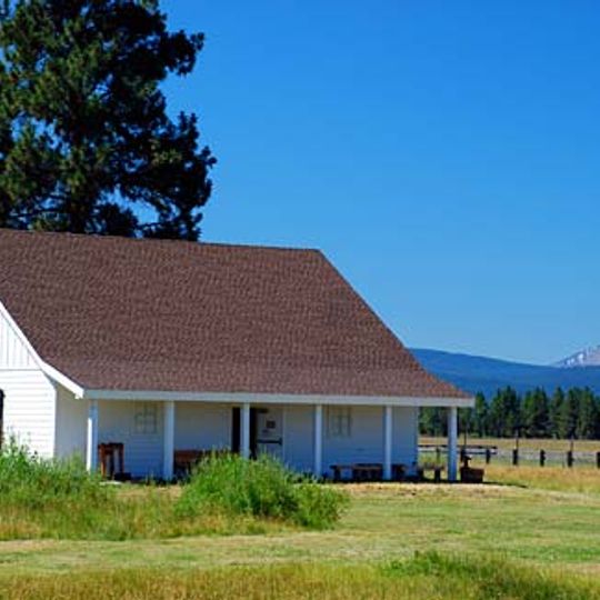 Fort Klamath