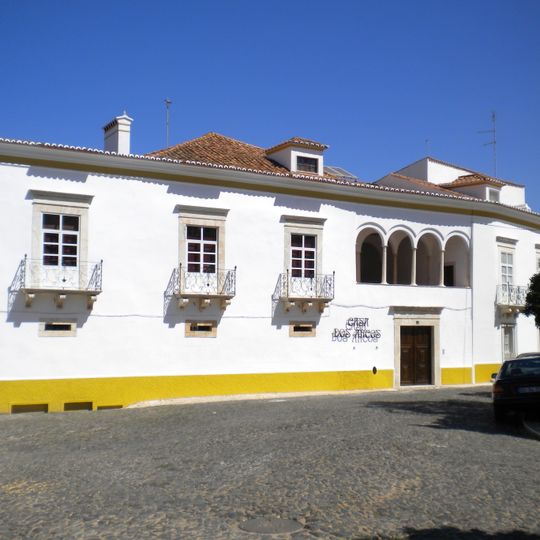 Casa dos Arcos