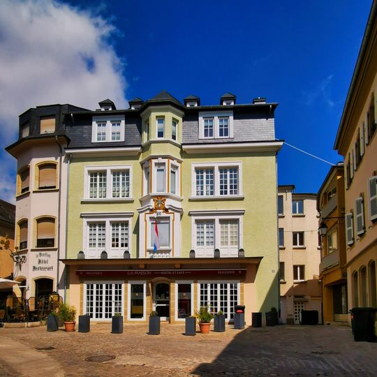 Le Pavillon