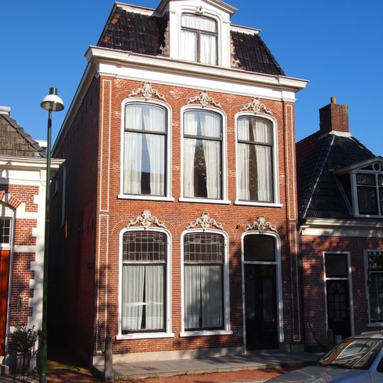 Rijzig herenhuis