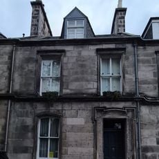 9 Queen's Gardens, St Andrews