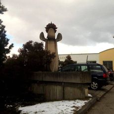 Plastika u nemocnice v Jindřichově Hradci