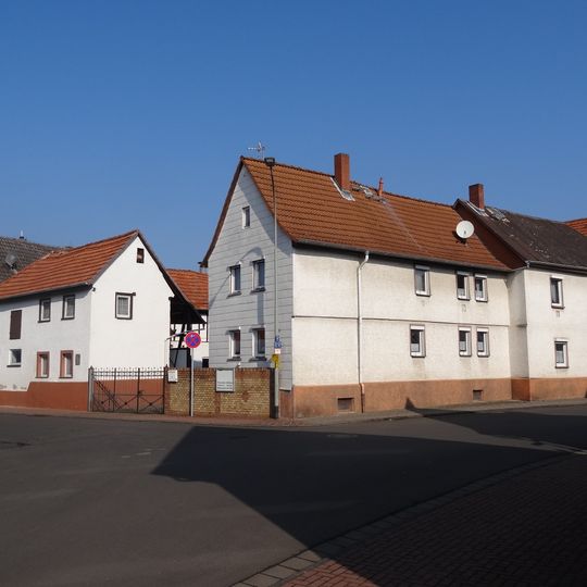 Stefan-Kuhn-Straße 1