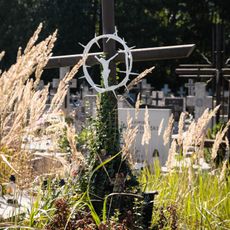 Cmentarz przykościelny w Bartnikach