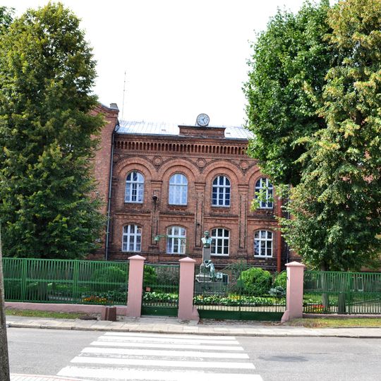 Sierociniec Szczęście Dzieci, ob. Dom Opieki Społecznej