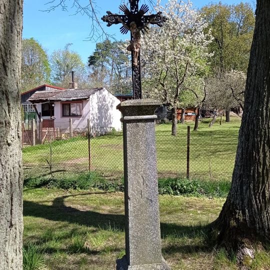 Wayside cross