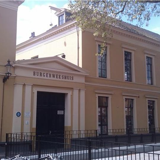 Burgerweeshuis