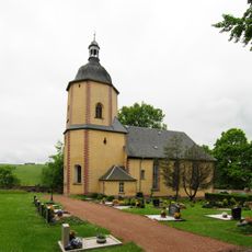 Einzeldenkmale der Sachgesamtheit Dorfkirche und Kirchhof Zschocken: Kirche, Kirchtorhaus und Kirchhofseinfriedung (siehe auch Sachgesamtheitsdokument - Obj. 09300516) Wilhelm-Zierold-Weg -