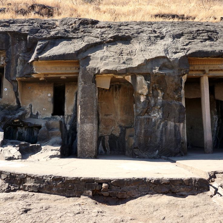 Grottes de Kumharwadi