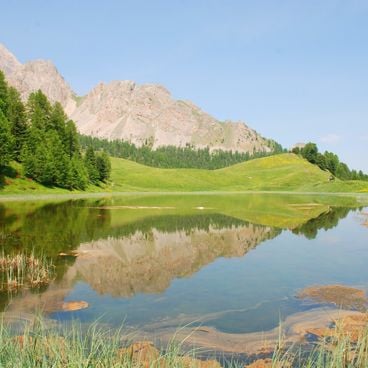 Los grandes lagos de la región Provenza-Alpes-Costa Azul