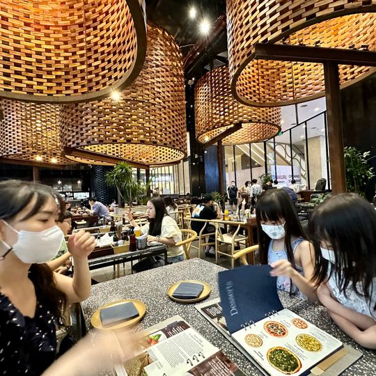 Pizza 4P’s Landmark Hanoi