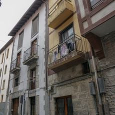 Casa Burgos 5